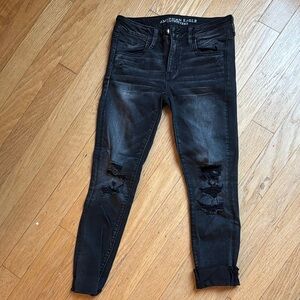 American Eagle Outfitters Black Distressed Women's Jeans